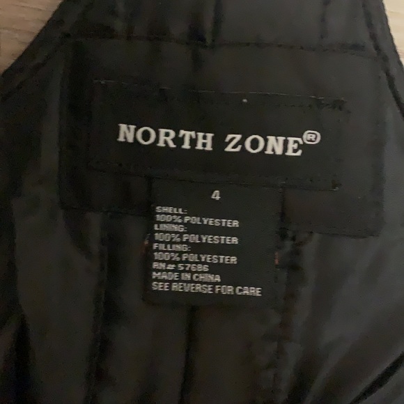 Black boys north zone snow suit - Picture 2 of 3